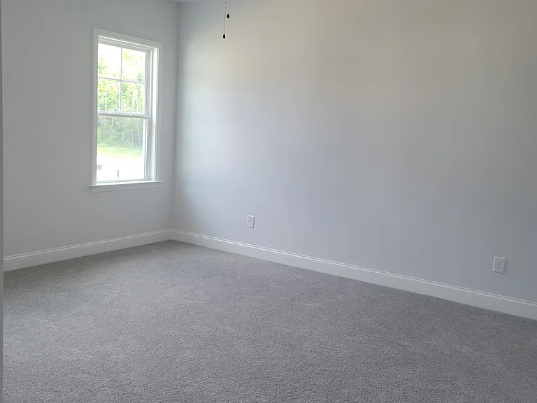 131 Lynnridge Dr — Photo 13