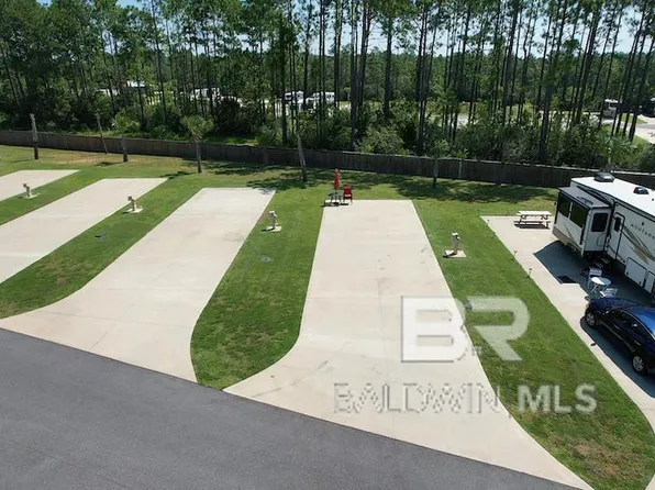 19558 County Road 8 #88, Gulf Shores, AL 36542