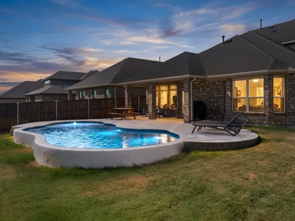 244 Jefferson Ln, Fate, TX 75189