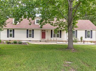 112 Elaine Dr, Shelbyville, TN 37160