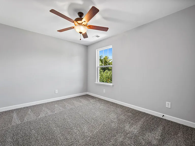 222 Pitts Ave — Photo 12