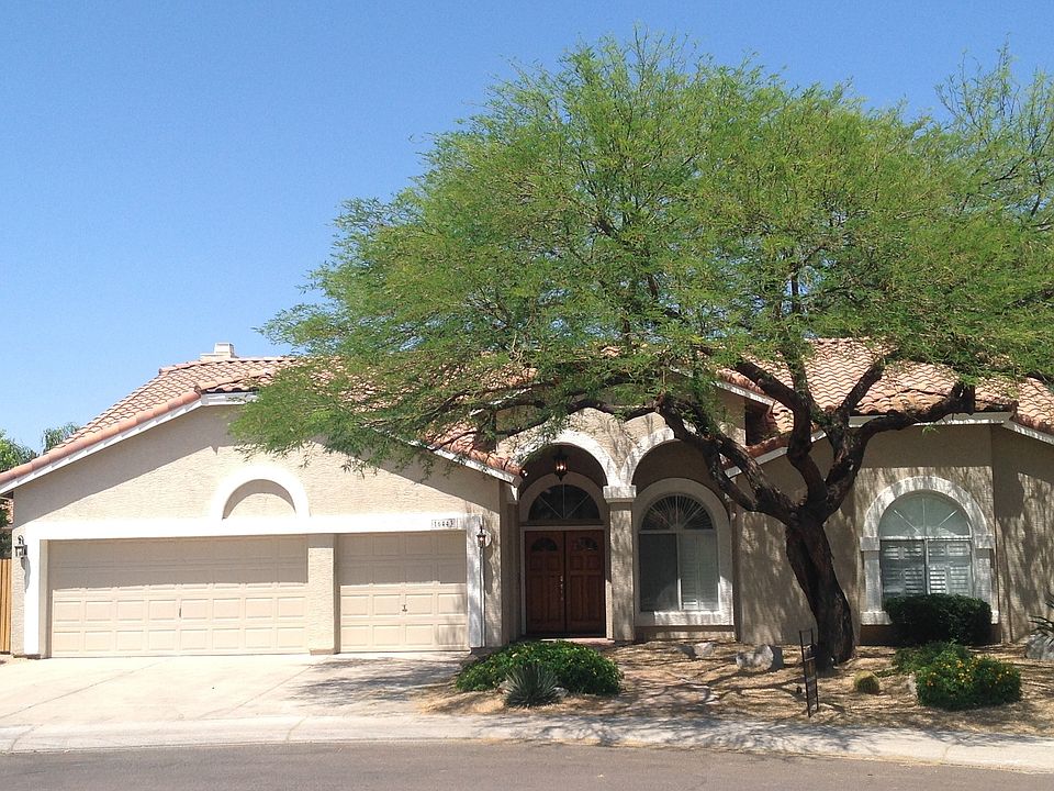 Front of 16443 N 57th Street