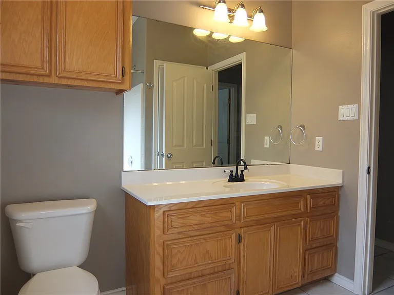2505 Windrose Dr — Photo 12