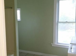 26 Hickory St, Rochester, NY 14620