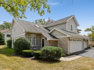 199 N Clare Ct, Wood Dale, IL 60191