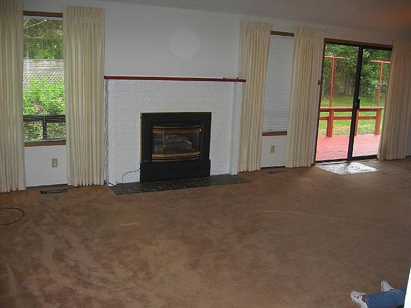 Living room with gas fireplace