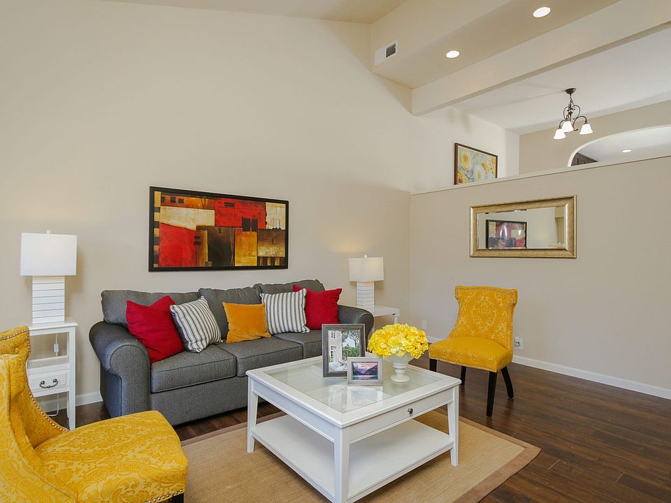 1st image of 3253 Caminito Eastbluff Unit 26