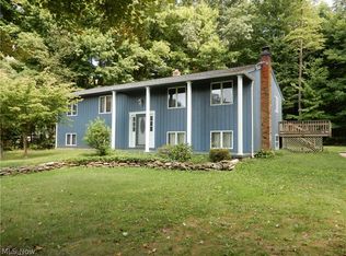 4426 John Thomas Rd, Ravenna, OH 44266