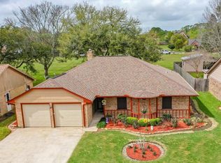 2833 Rimfire Dr, Angleton, TX 77515