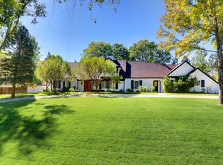28 Martin Ln, Cherry Hills Village, CO 80113