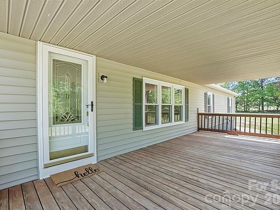 5th image of 1305 Craig Dr