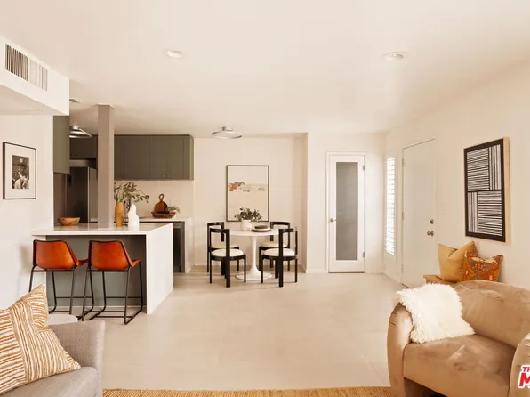 970 Palm Ave APT 207, West Hollywood, CA 90069