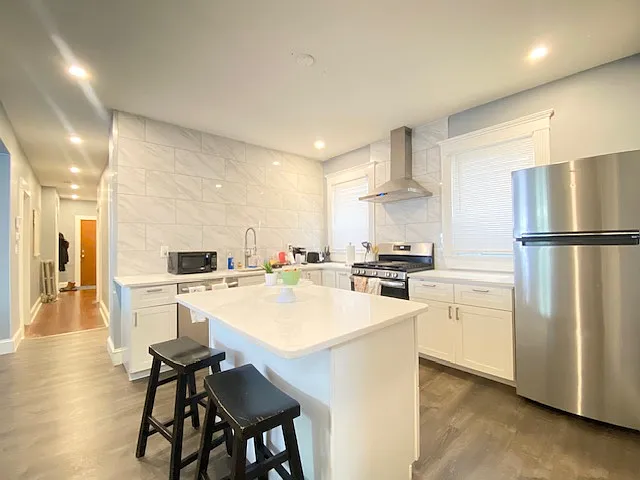 27 Doris St #3 — Photo 5