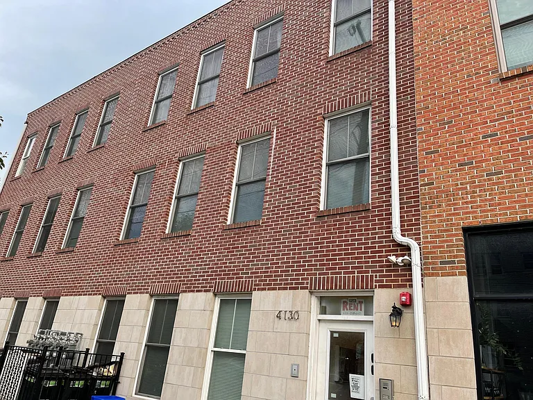 4130 Chester Ave #3R — Photo 8
