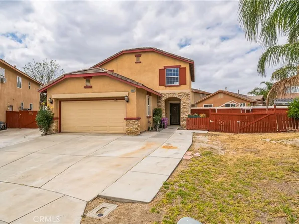 2234 Tinder Ct, Perris, CA 92571