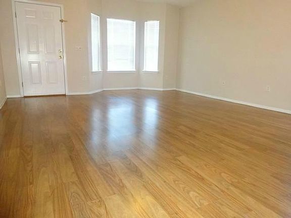 5th image of 11456 Arrow Rock Dr