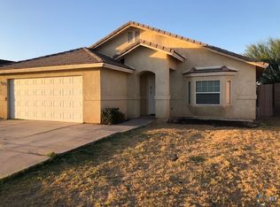228 Acapulco Dr, Imperial, CA 92251
