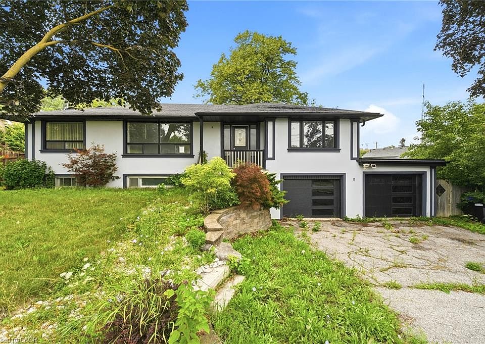 1st image of 194 Simcoe Rd