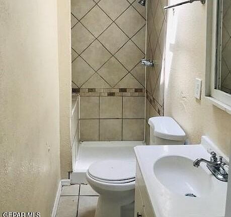 5th image of 225 N Seville Dr