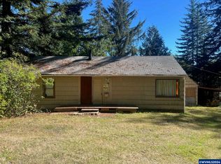 261 Western Loop, Toledo, OR 97391