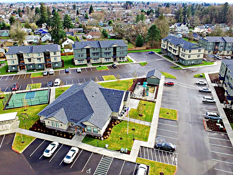 Cornerstone Apartments — Photo 11