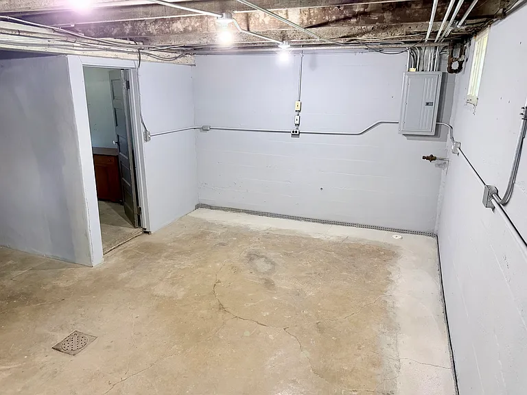 124 E Sunnyside Ave — Photo 17