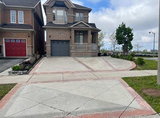 209 District Ave, Vaughan, ON L6A 0Y5