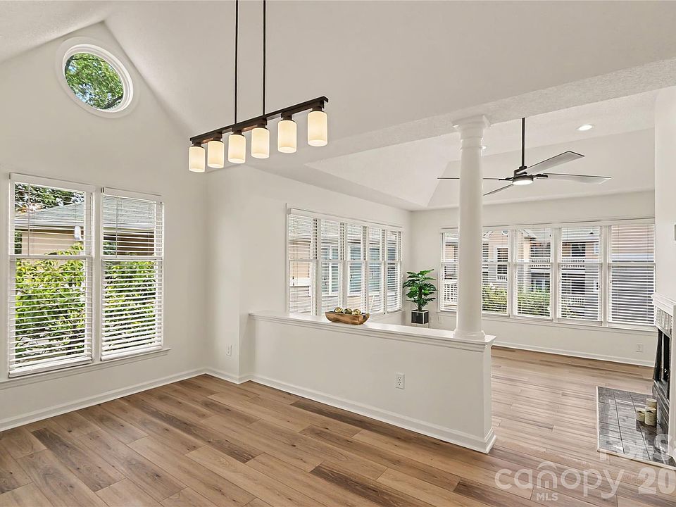 1st image of 222 Queens Rd APT 66
