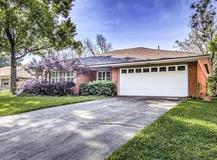 5663 Hazen St, Houston, TX 77081