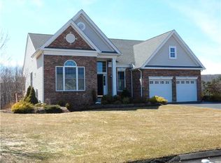 116 Vista Way, Bloomfield, CT 06002