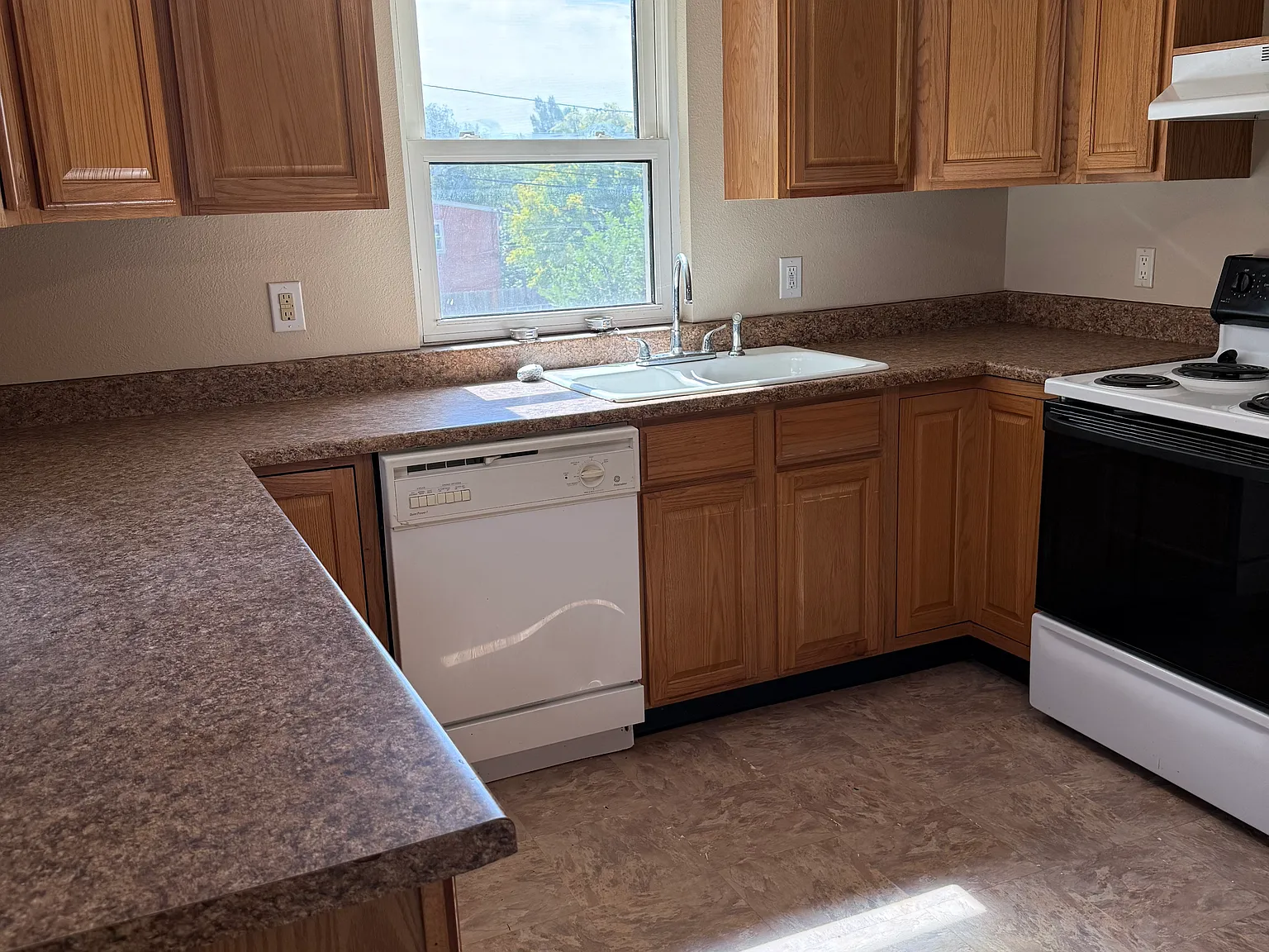 2 bed, $1,500 — Photo 1