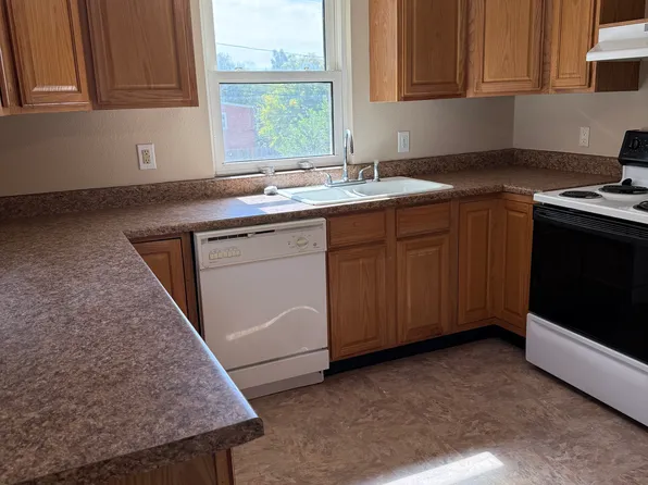 1315 E 20th St Unit B, Cheyenne, WY 82001