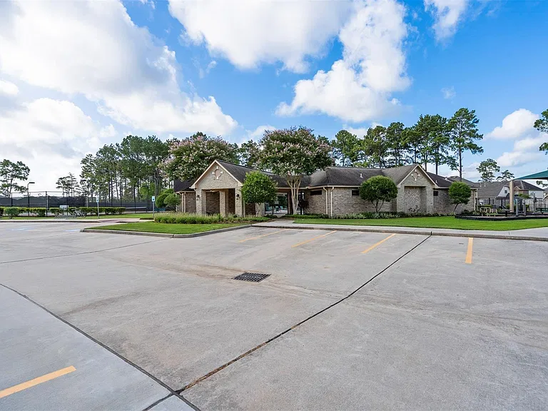 12911 Chatfield Manor Ln — Photo 32