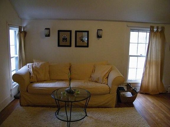 4th image of 121 Caroline St APT 4