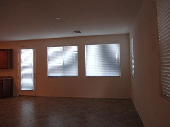5th image of 5358 Hollymead Dr
