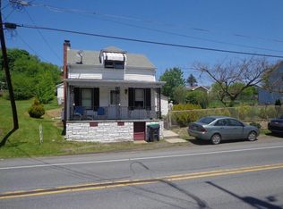 248 Valley St, New Philadelphia, PA 17959
