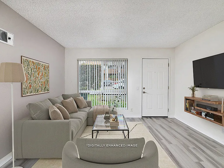 Pine Vista Apartments — Photo 8