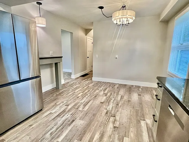 209 Cyndy St — Photo 9