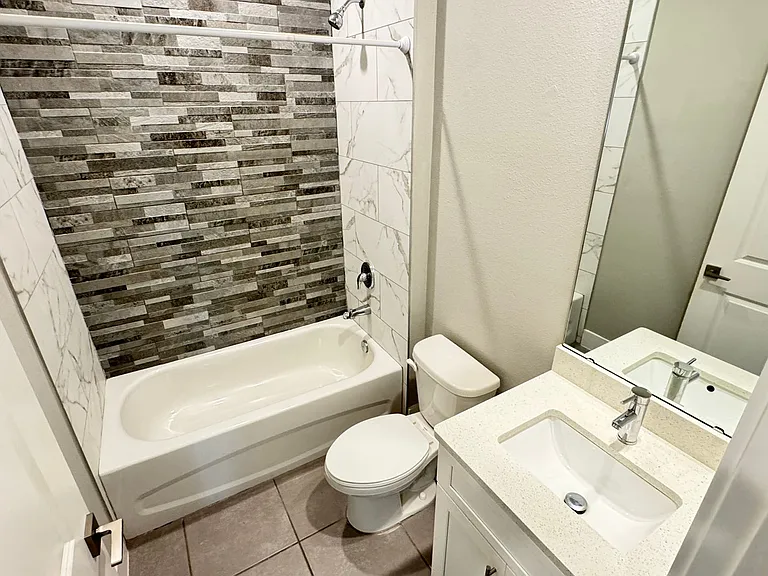 256 Hyacinth Ct — Photo 17