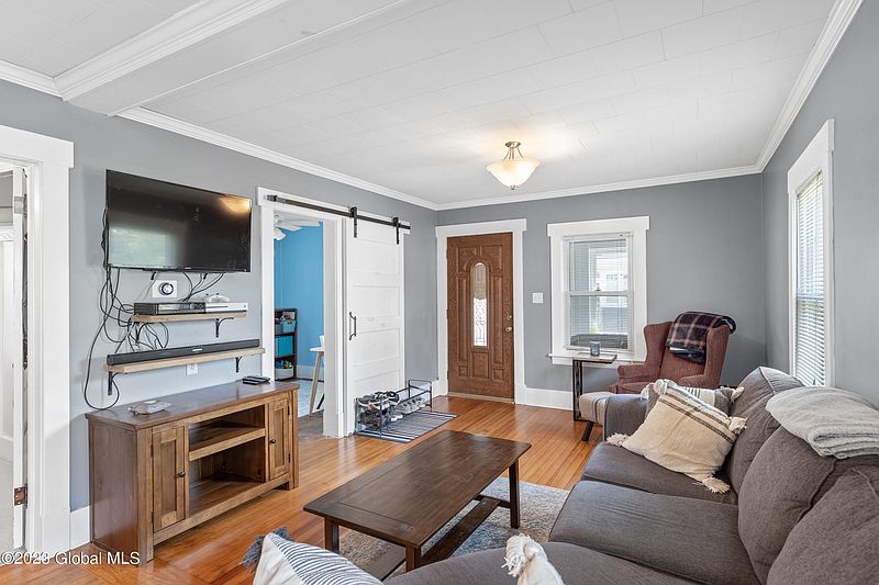 5th image of 5 Wilson Avenue