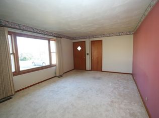 1008 N Long St, Shelbyville, IL 62565