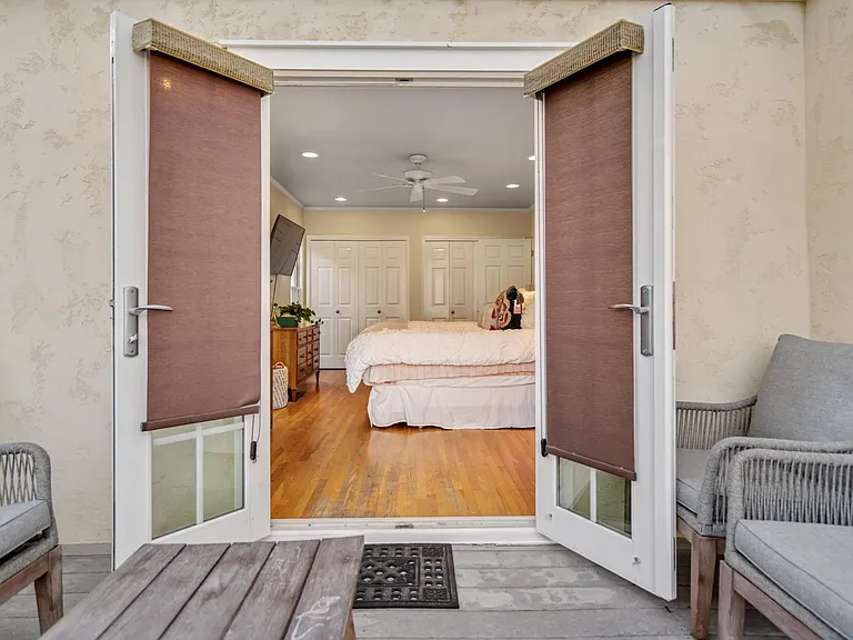 423 Pomona Ave — Photo 38