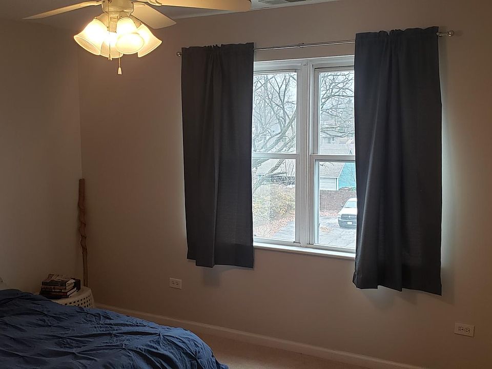 1st image of 6525 173rd Pl APT 3B