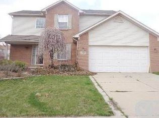 26480 Morningview Dr, Brownstown Twp, MI