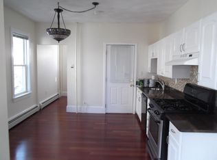 79 Cliff Ave APT 1, Winthrop, MA 02152