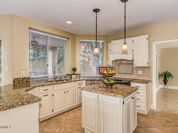 3rd image of 6356 W Lone Cactus Dr