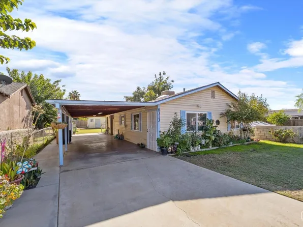 8313 Collison St, Lamont, CA 93241
