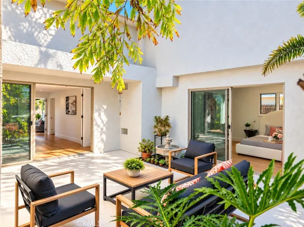 2533 E Tennyson Ave, Anaheim, CA 92806