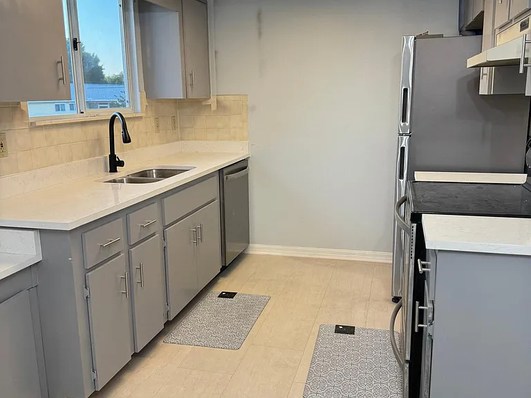 10980 SW 80th Ct — Photo 9