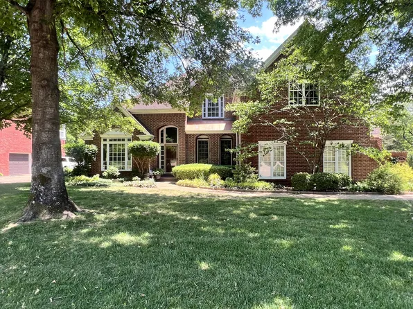 1238 Twelve Stones Xing, Goodlettsville, TN 37072